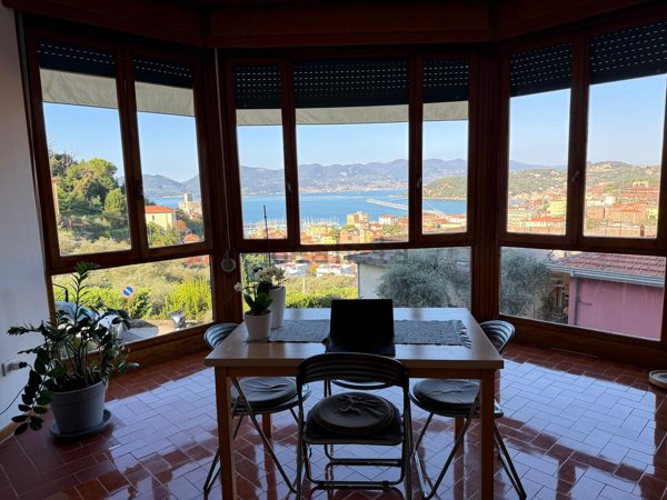 appartamento in vendita a Lerici in zona Tellaro
