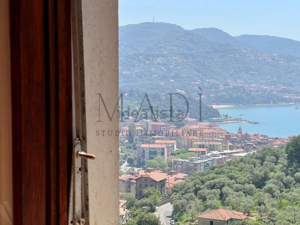 appartamento in vendita a Lerici