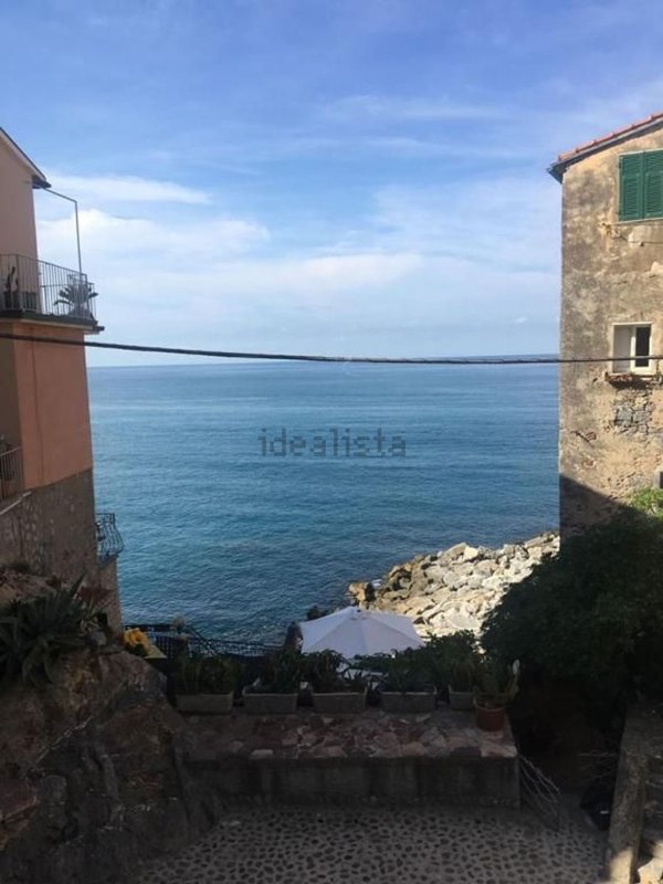 appartamento in vendita a Lerici in zona Tellaro