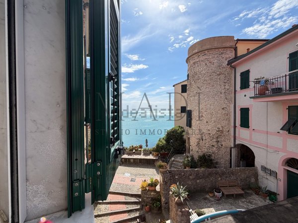 appartamento in vendita a Lerici in zona Tellaro