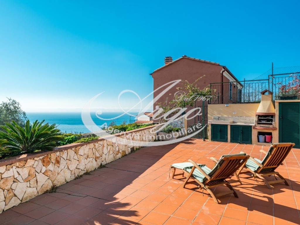 appartamento in vendita a Lerici