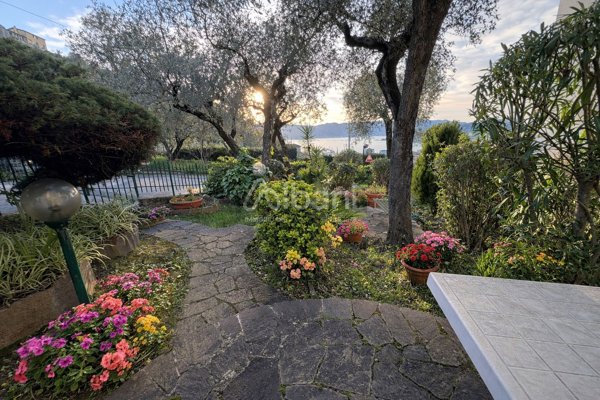 appartamento in vendita a Lerici