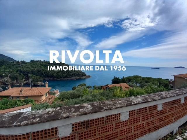 casa indipendente in vendita a Lerici