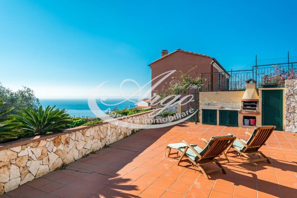 appartamento in vendita a Lerici