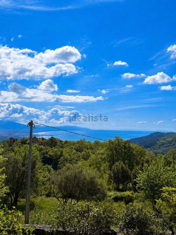 quadrivano in vendita a Lerici