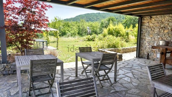 casa indipendente in vendita a Lerici