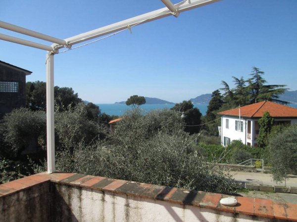 appartamento in vendita a Lerici in zona Tellaro