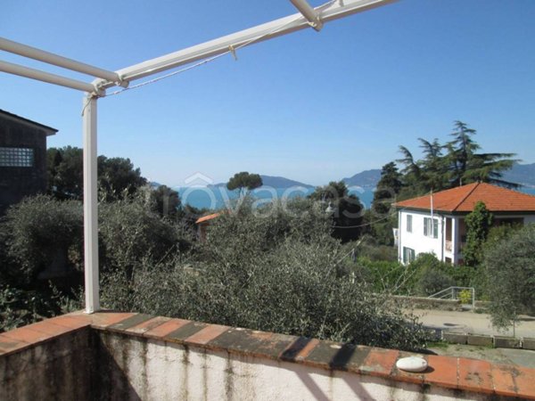 appartamento in vendita a Lerici in zona Tellaro
