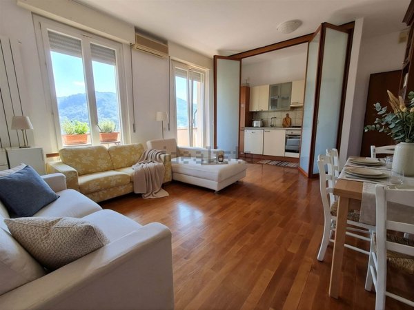 appartamento in vendita a Lerici in zona Pugliola