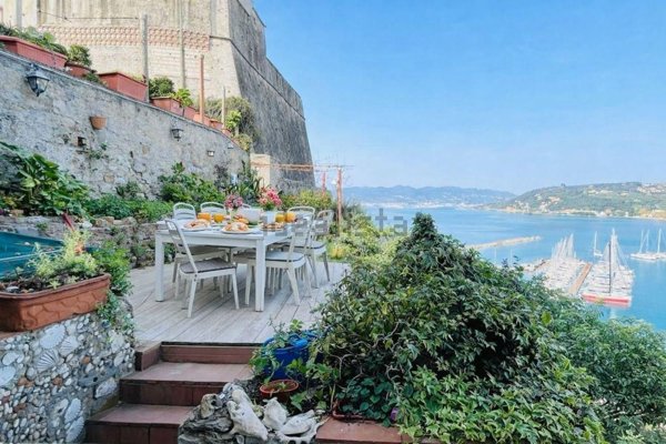 appartamento in vendita a Lerici