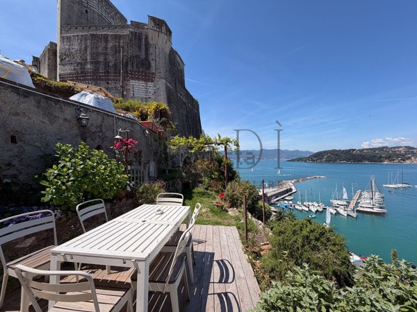 appartamento in vendita a Lerici