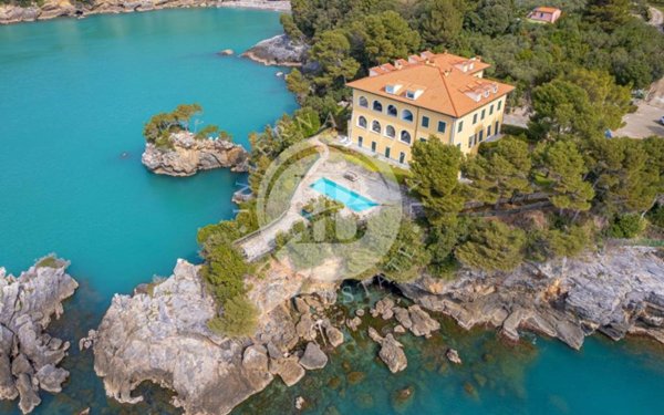 appartamento in vendita a Lerici