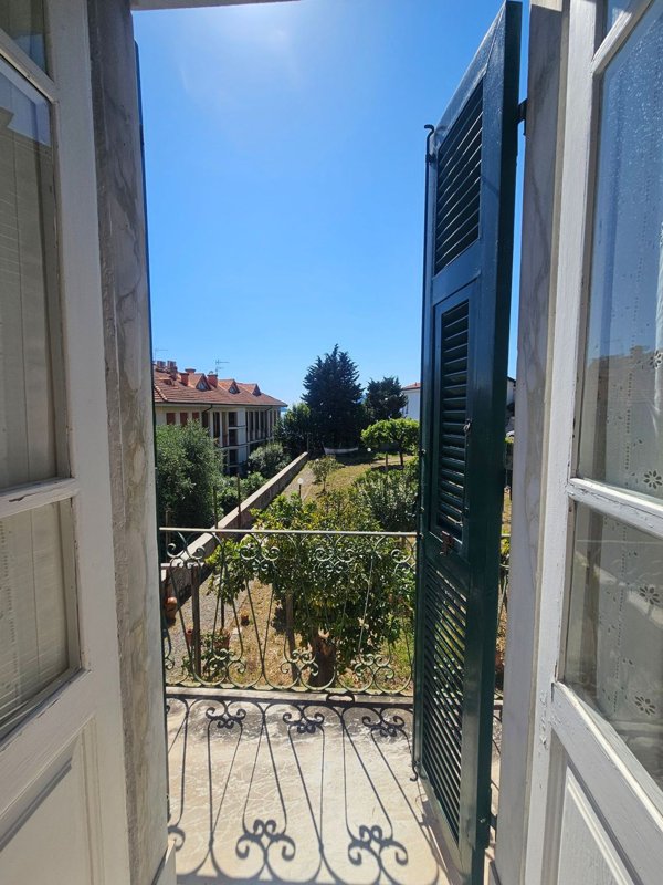 casa indipendente in vendita a Lerici