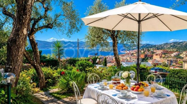 appartamento in vendita a Lerici in zona Senato