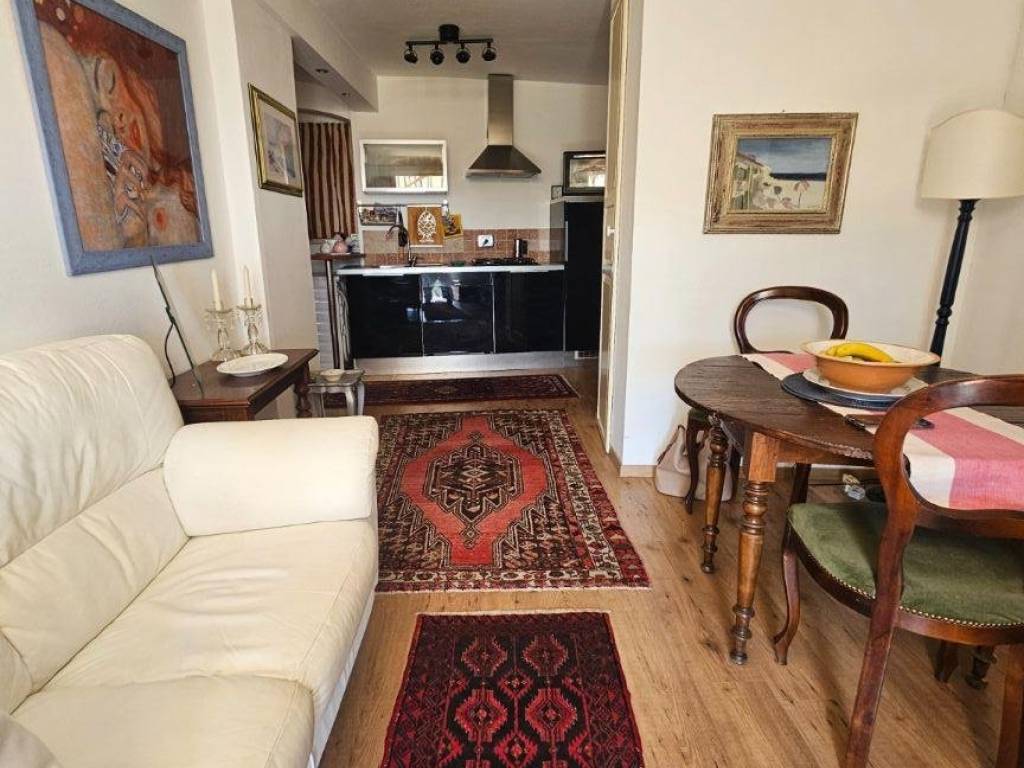 appartamento in vendita a Lerici in zona Pugliola