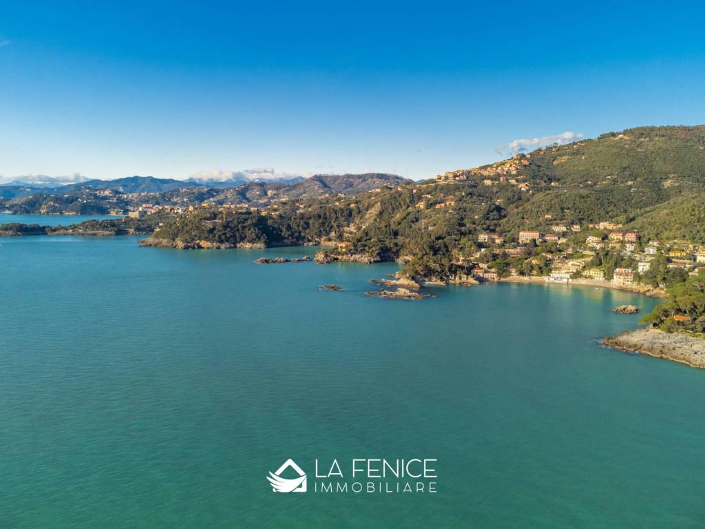 appartamento in vendita a Lerici in zona Tellaro