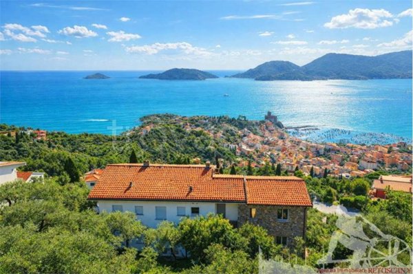casa indipendente in vendita a Lerici in zona La Serra