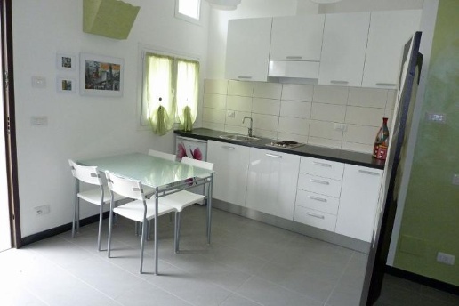 appartamento in vendita a Lerici in zona Pugliola