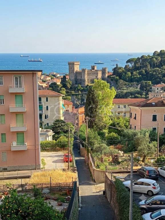 appartamento in vendita a Lerici in zona San Terenzo