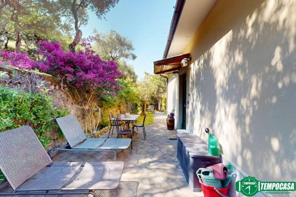 casa indipendente in vendita a Lerici in zona San Terenzo