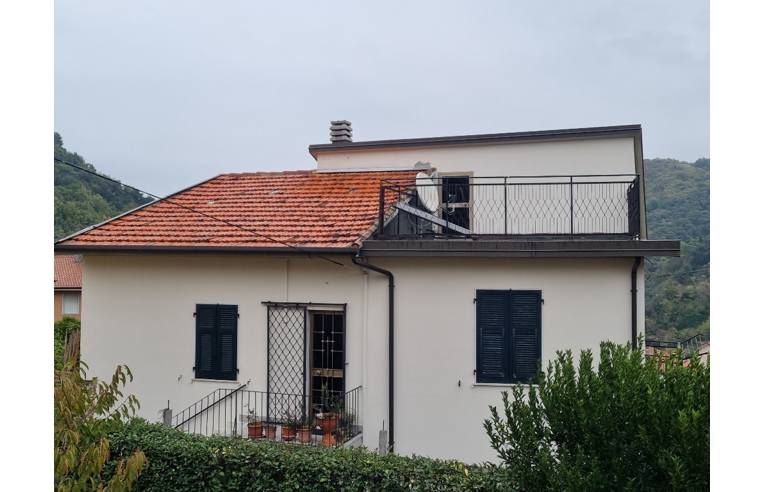 casa indipendente in vendita a Lerici