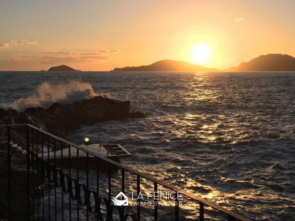 appartamento in vendita a Lerici