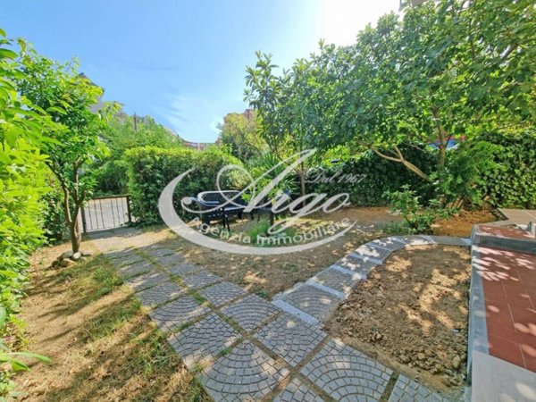 appartamento in vendita a Lerici in zona San Terenzo