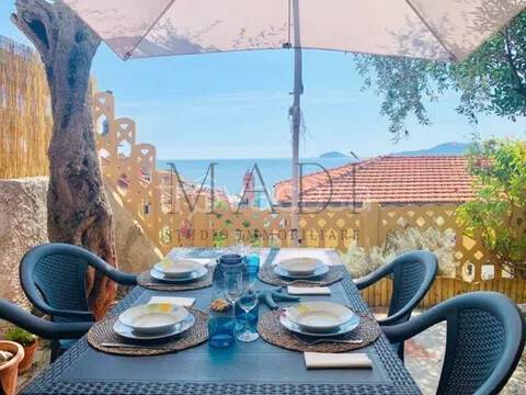 appartamento in vendita a Lerici in zona Tellaro