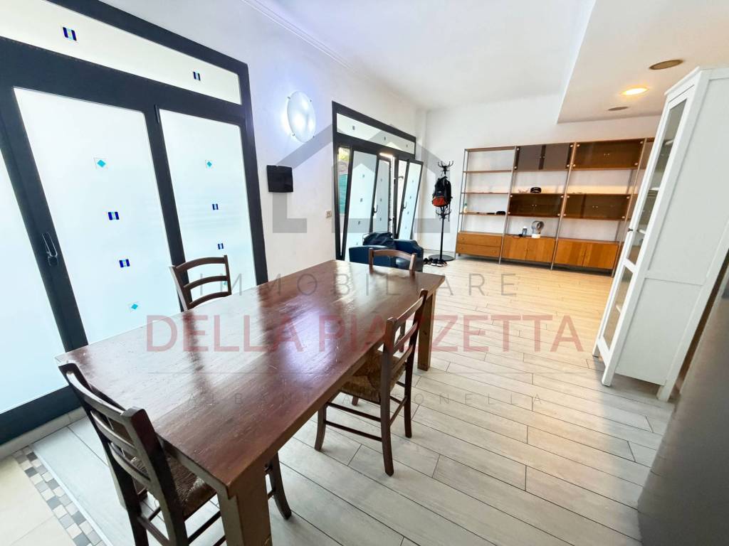 appartamento in vendita a Lerici in zona Muggiano