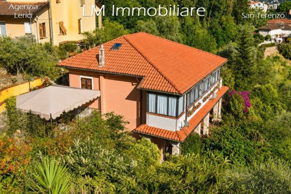 casa indipendente in vendita a Lerici in zona San Terenzo