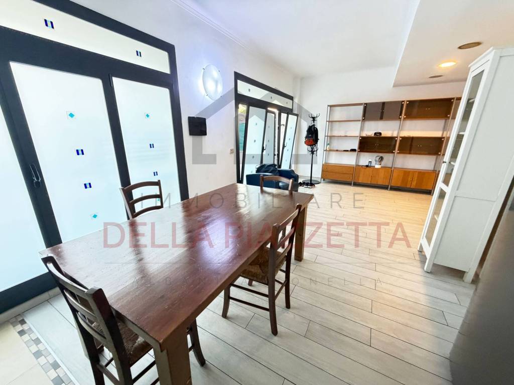 appartamento in vendita a Lerici in zona Muggiano