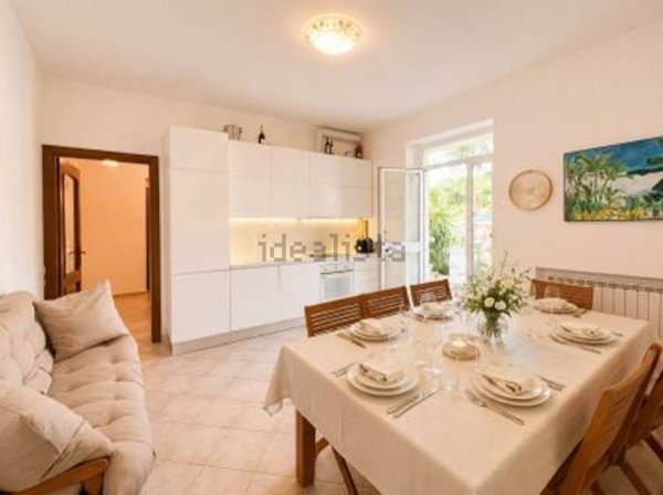 appartamento in vendita a Lerici in zona Muggiano
