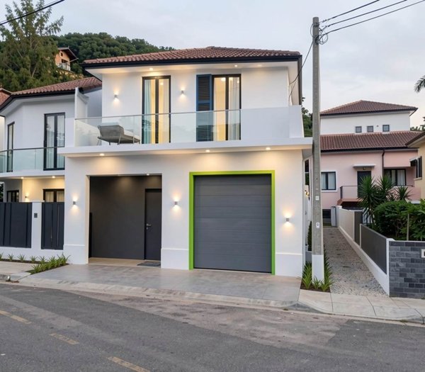 casa indipendente in vendita a Lerici