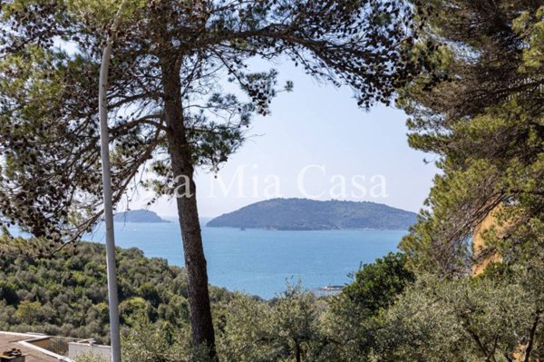appartamento in vendita a Lerici in zona San Terenzo