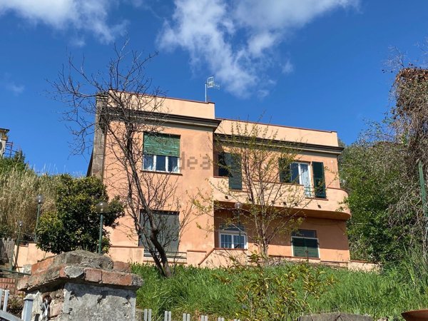 casa indipendente in vendita a Lerici in zona San Terenzo