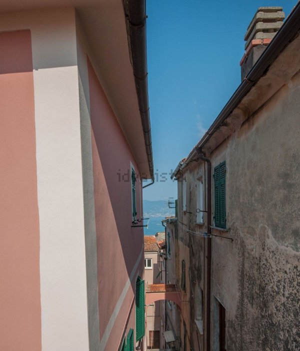 appartamento in vendita a Lerici in zona La Serra