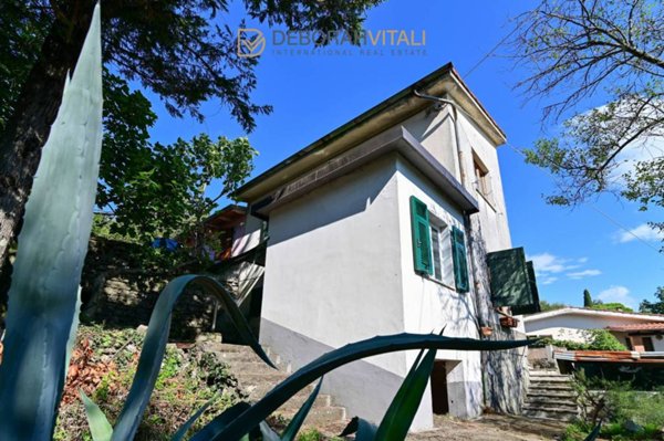 casa indipendente in vendita a Lerici in zona La Serra