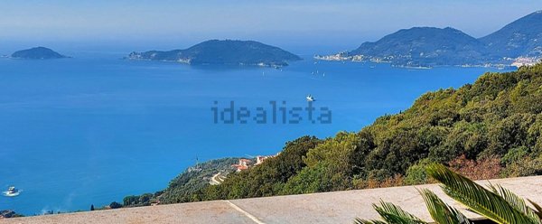 casa indipendente in vendita a Lerici in zona La Serra