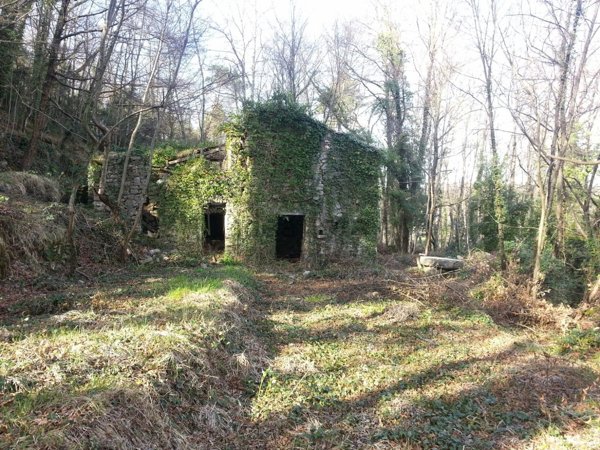 casale in vendita a Lerici
