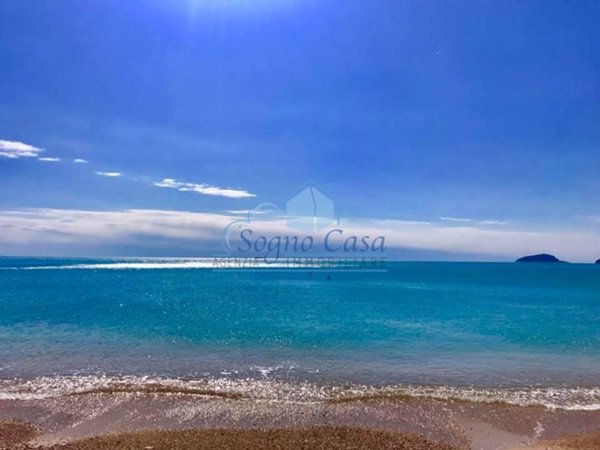 appartamento in vendita a Lerici