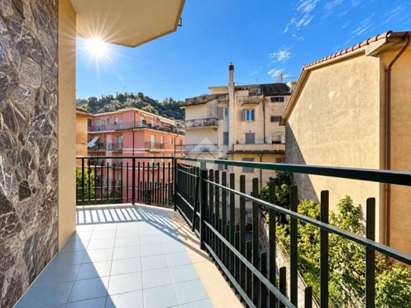 appartamento in vendita a Lerici in zona Muggiano