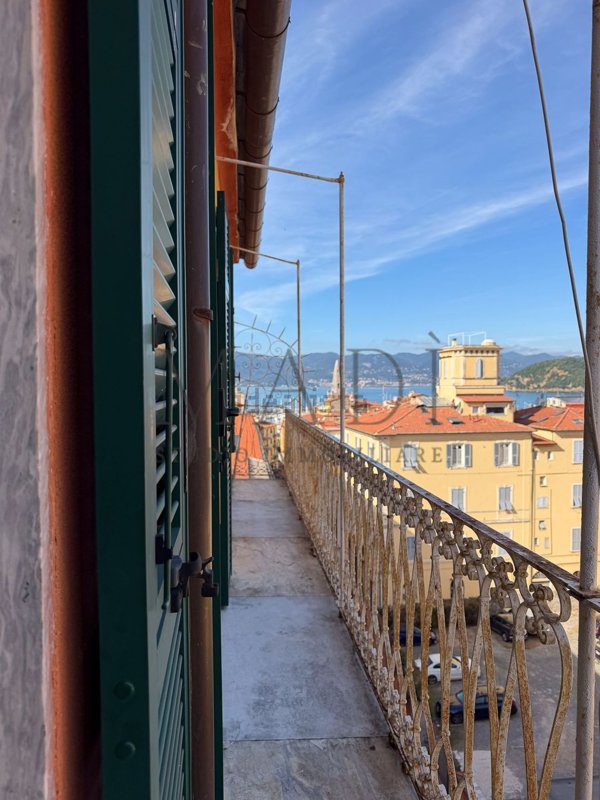 appartamento in vendita a Lerici in zona Muggiano