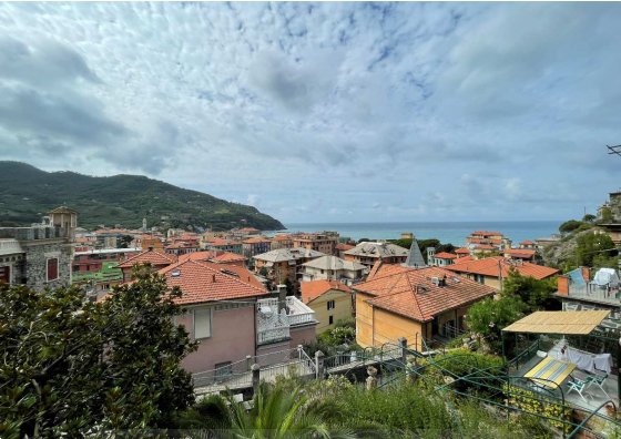 casa indipendente in vendita a Levanto