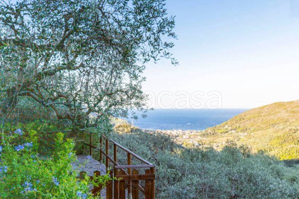 casa indipendente in vendita a Levanto in zona Pastine
