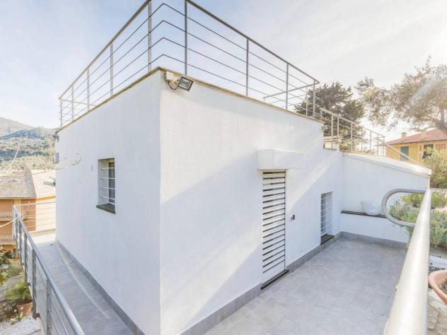 casa indipendente in vendita a Levanto
