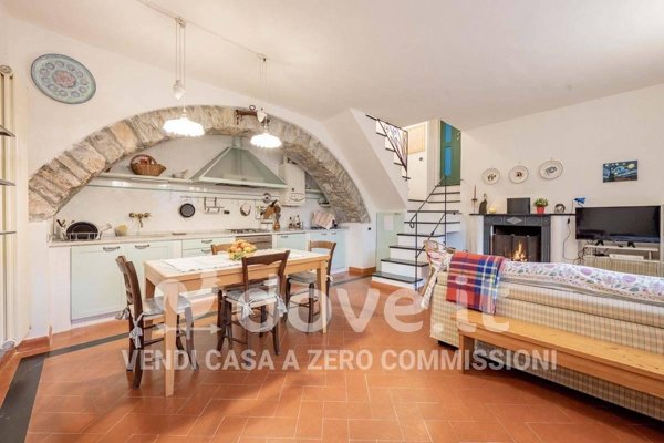 casa indipendente in vendita a Levanto in zona Lavaggiorosso