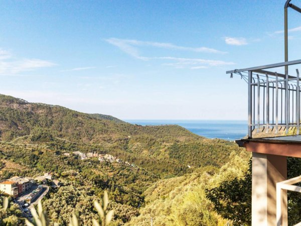 casa indipendente in vendita a Levanto in zona Chiesanuova