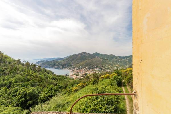 casa indipendente in vendita a Levanto in zona Mesco