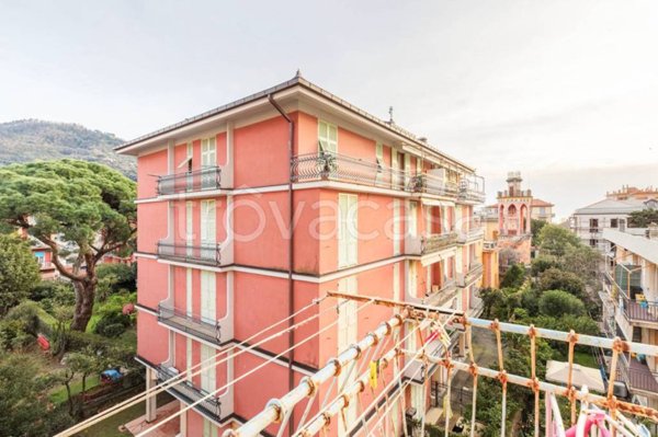 appartamento in vendita a Levanto in zona Mesco
