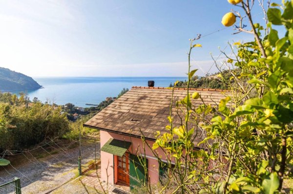 casa indipendente in vendita a Levanto